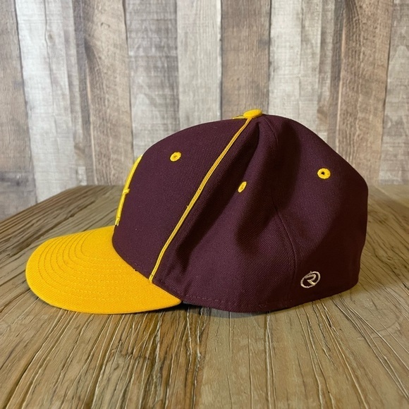 Oakland A's Low Profile Richardson Fitted Baseball Hat - Picture 2 of 8